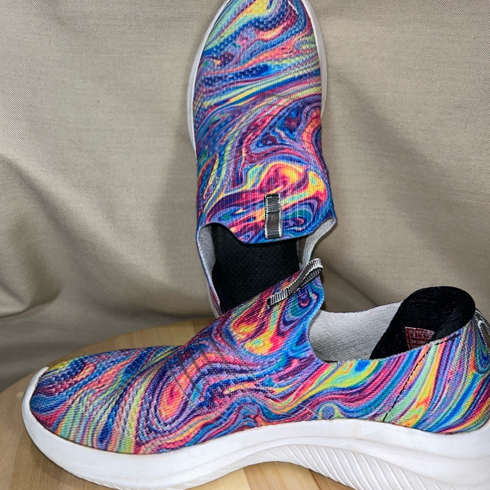 Skechers Multicolor Athletic Shoes - Picture 4 of 7